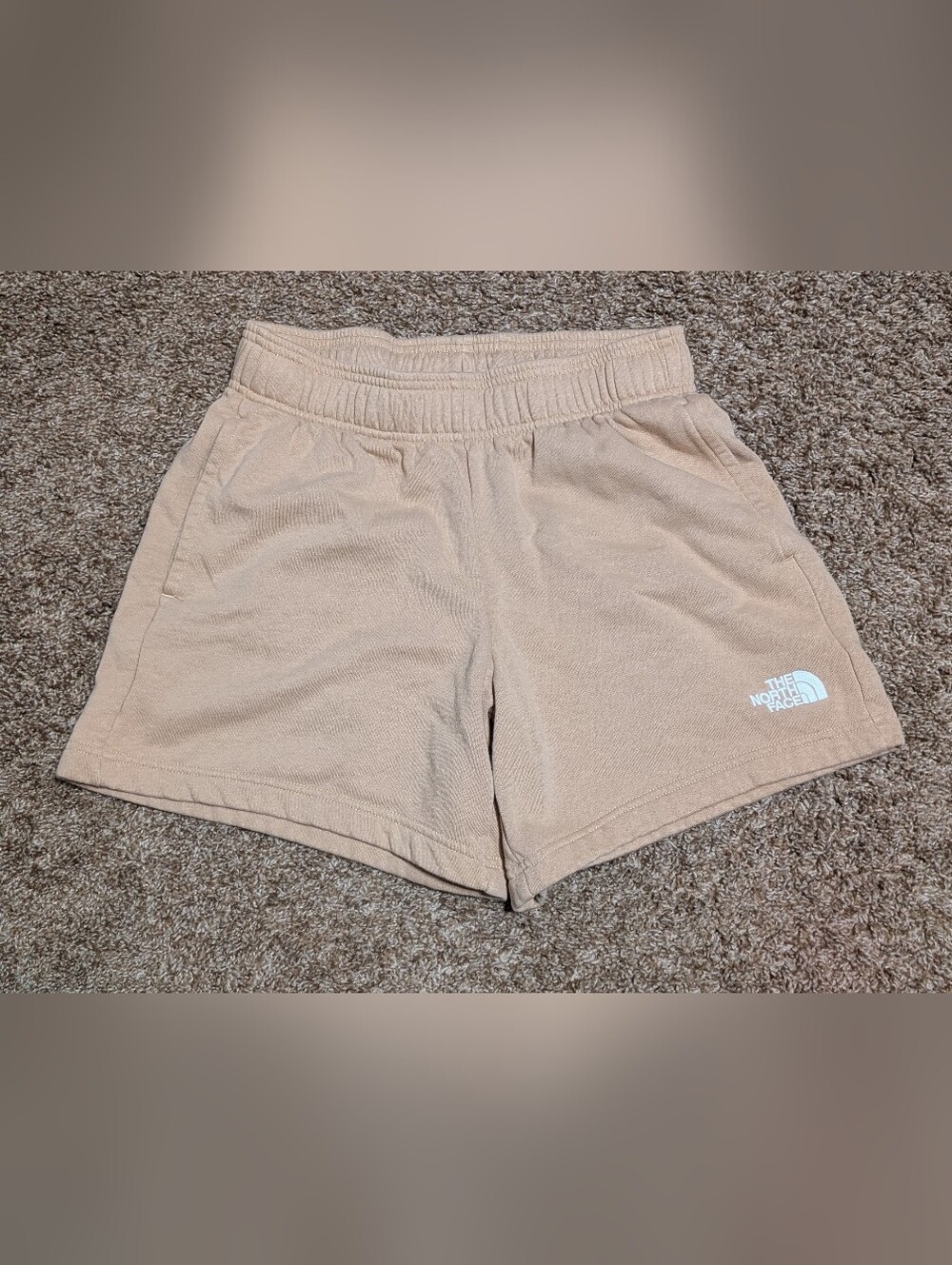 The North Face | Women's | Evolution Relaxed Fit Shorts | Almond Butter | Medium